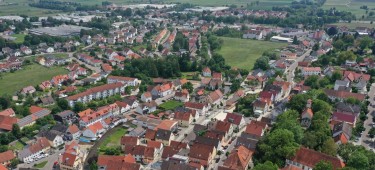 Blick auf die Burgauer Innenstadt (Luftaufnahme)